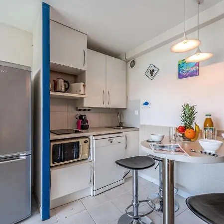 Les Deux Voiles-3 By Interhome Cogolin