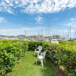 Les Deux Voiles-3 By Interhome * Cogolin